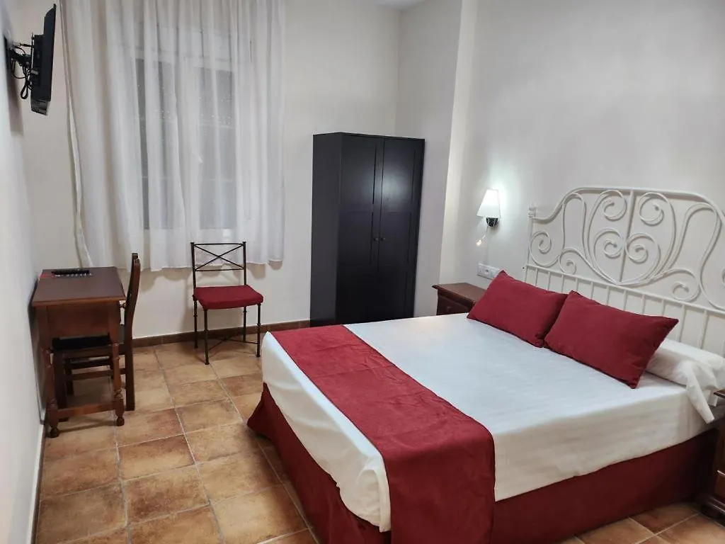 Hotel H28 Camas 3*,