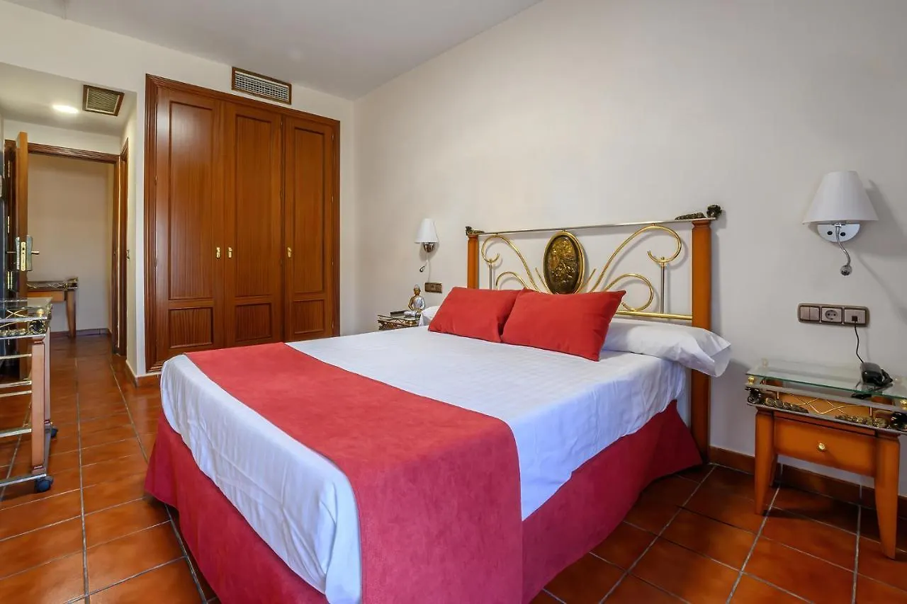 ***  Hotel H28 Camas Spain