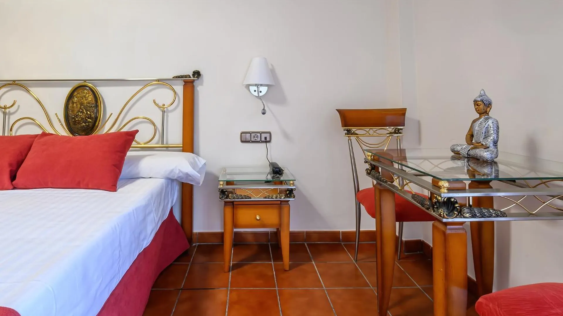 Hotel H28 Camas 3*,  Spain